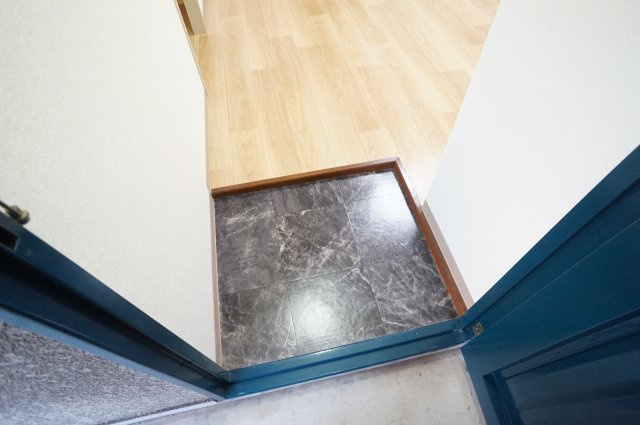 グレイスマンション3番館の玄関