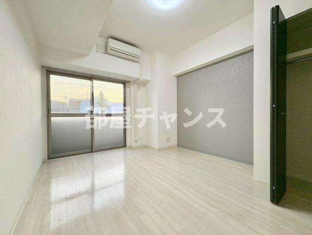 ロイヤルピジョン ライズの居間・リビング