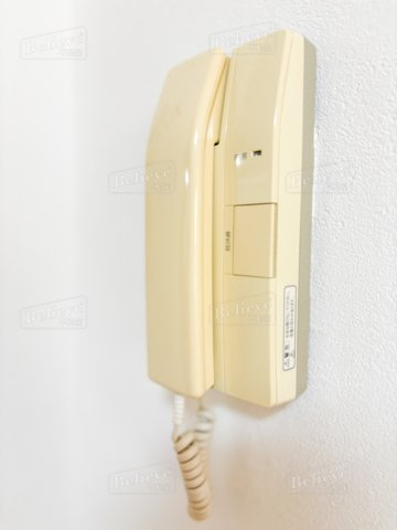 メープルコートⅠのセキュリティ|インターホン付きです★