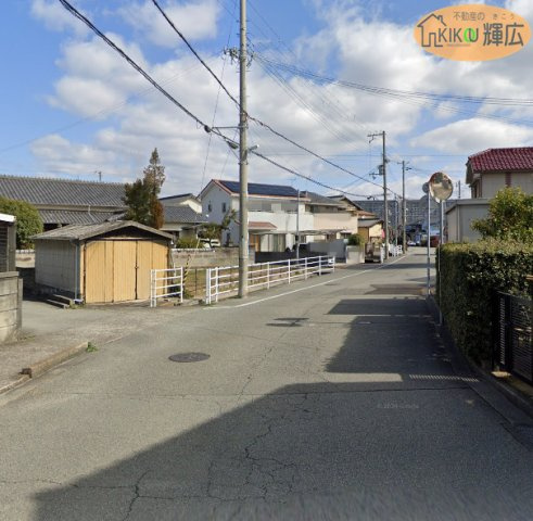 高砂市百合丘　土地の前面道路含む現地写真