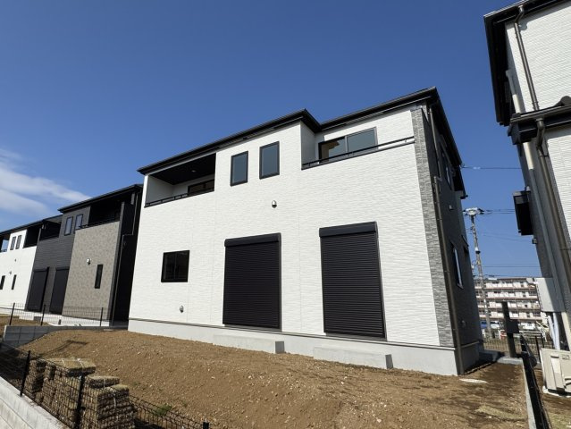 松戸市古ケ崎４丁目新築戸建【古ヶ崎小学校：4分】の外観|H号棟外観・完成済み内覧可能です！