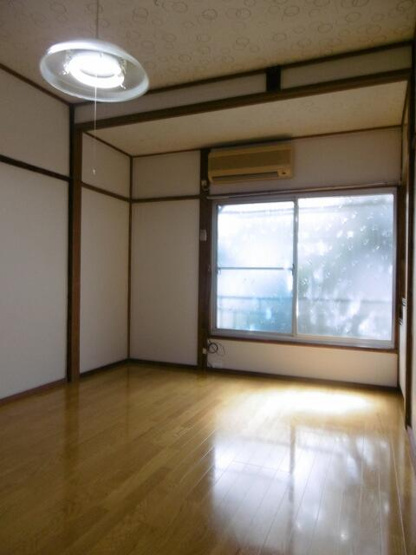 【居間・リビング】