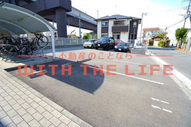 Benesta久留米（べネスタ久留米）【キャッシュバック対象物件】の駐車場|駐車スペースもあります