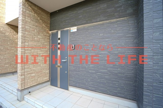 Benesta久留米（べネスタ久留米）【キャッシュバック対象物件】のエントランス|ゆとりのあるエントランスです