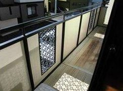 さいたま市緑区馬場１丁目のハイツのバルコニー