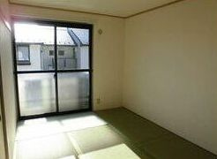 さいたま市緑区馬場１丁目のハイツの和室