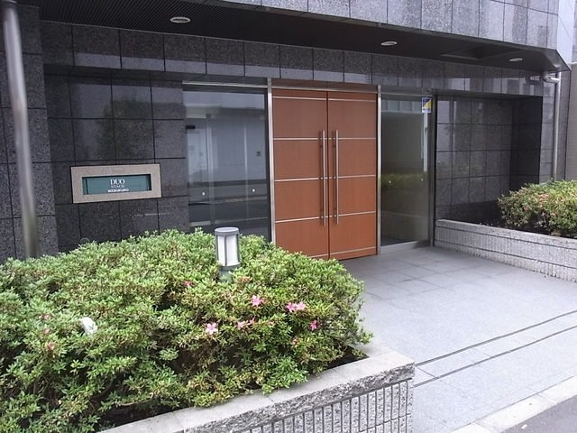 日神デュオステージ池袋のエントランス