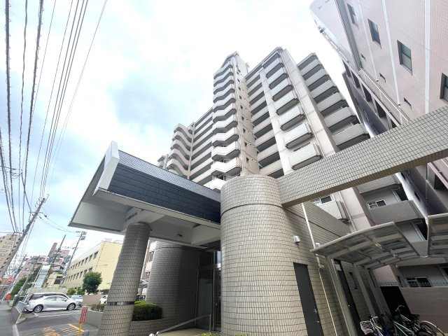 エンゼルハイム大濠公園南の外観