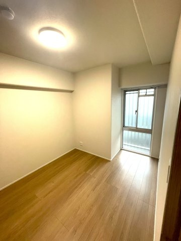 エンゼルハイム大濠公園南の洋室