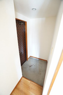【玄関】 | K-FLAT川戸 | ※同物件・同タイプの写真です。