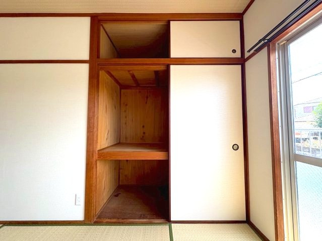 滝谷ユタカハイツの収納