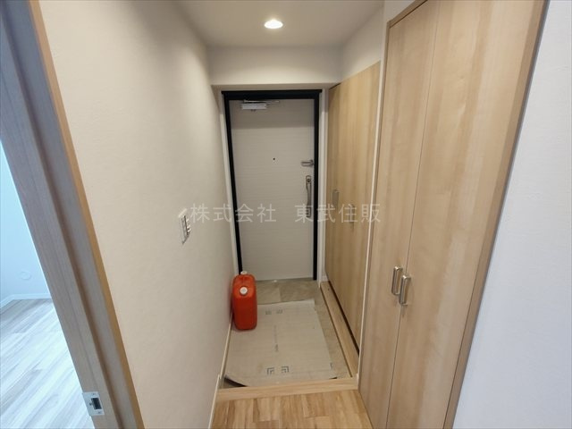 【玄関】 | コスモ狭山富士見 | 落ち着いた玄関です