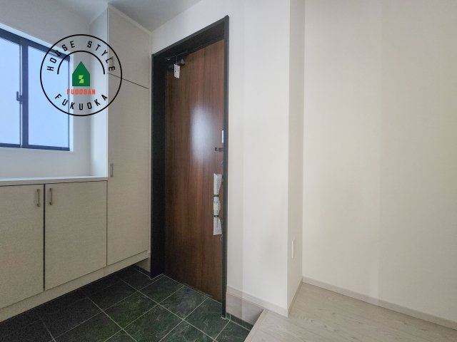 糟屋郡宇美町宇美東2丁目第6-2棟(1号棟)の防犯設備|二重ロックでしっかり防犯対策ができます。