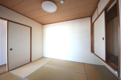 【和室】 | レークパレス大津堅田 | 北側和室別角度