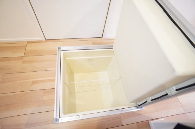 レーヴマニフィック小岩の収納|床下収納庫