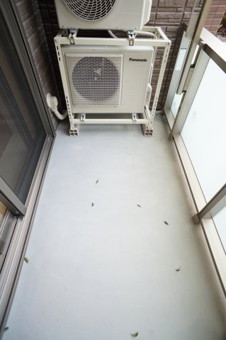 レーヴマニフィック小岩のバルコニー