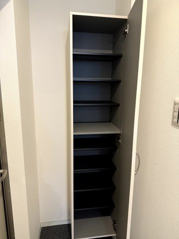 ジーメゾンエトワール西二見の収納