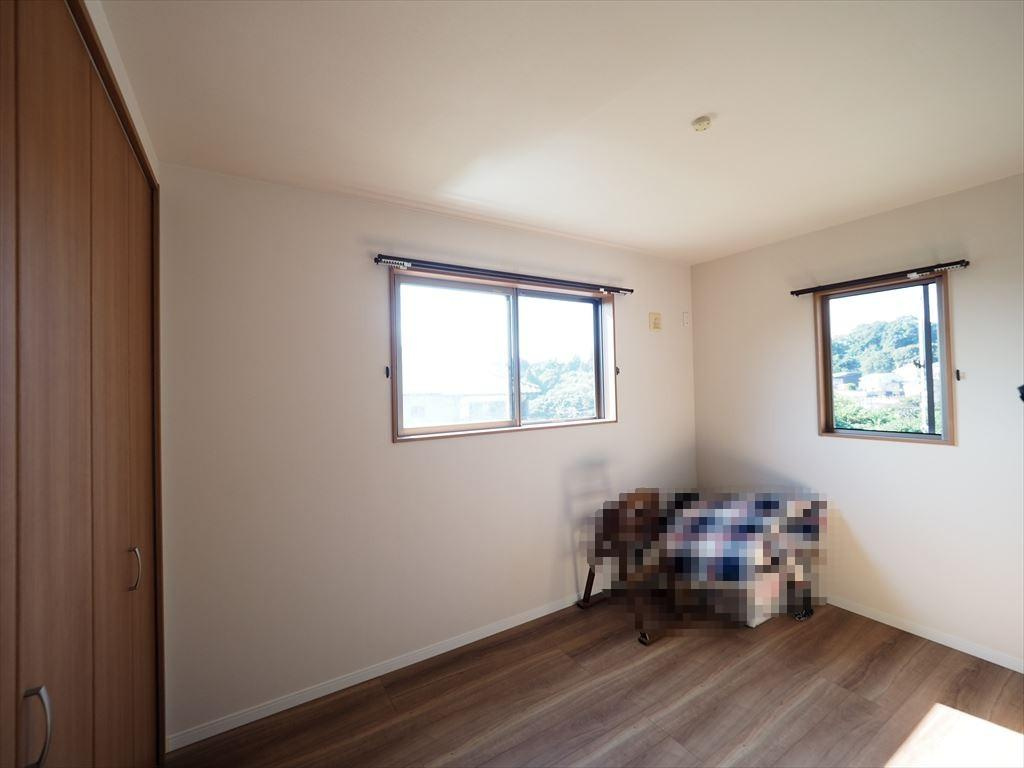 土佐市高岡町丁　中古一戸建の洋室