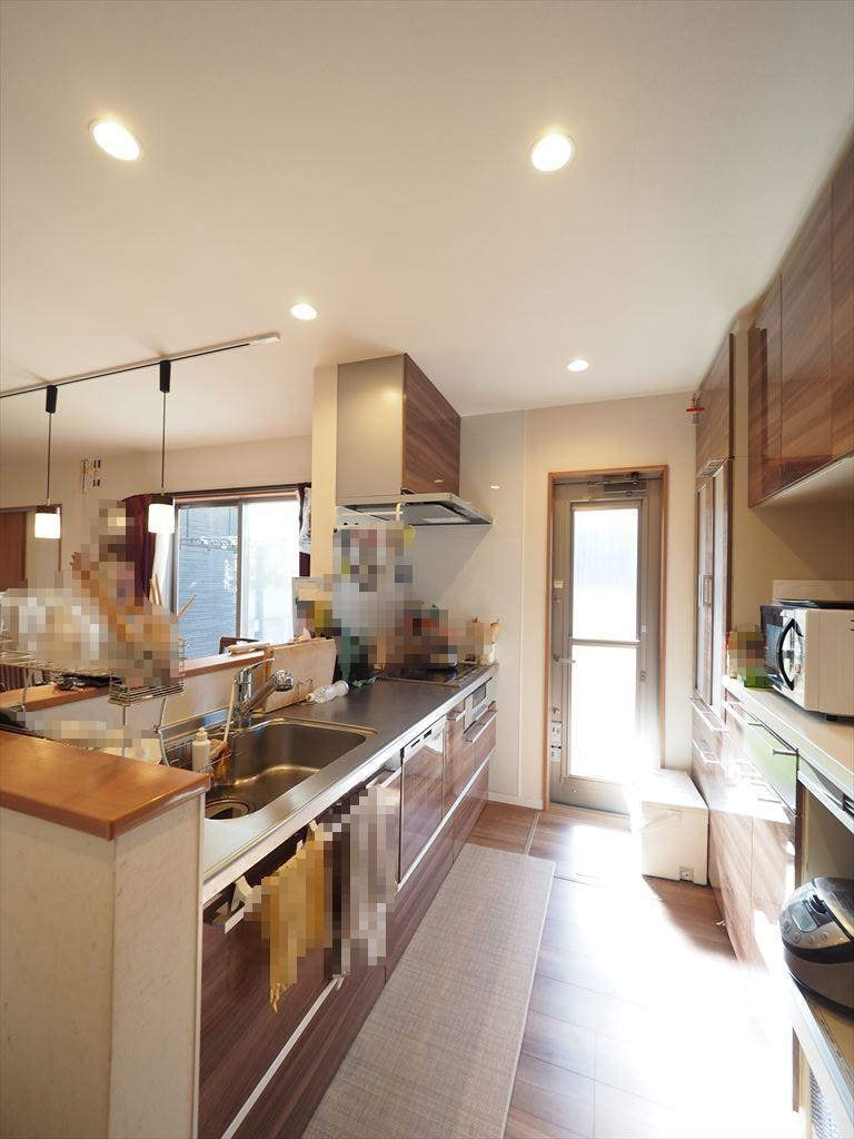 土佐市高岡町丁　中古一戸建のキッチン