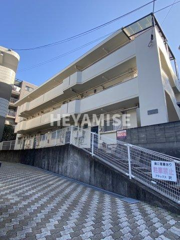 椿谷ビルの外観