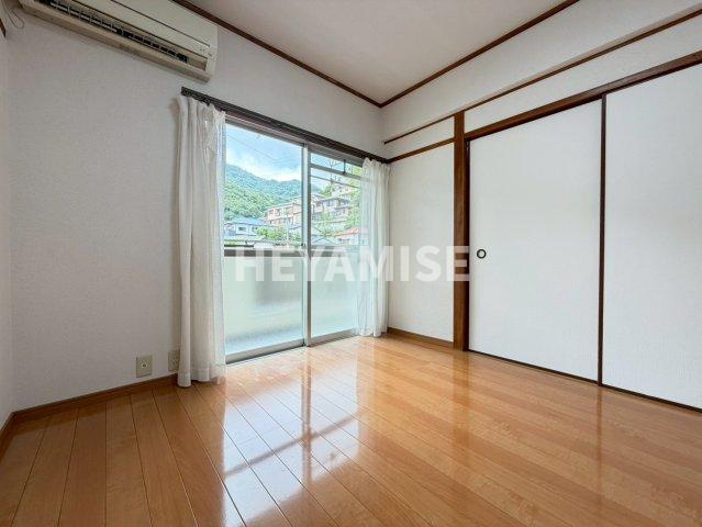 椿谷ビルの内装