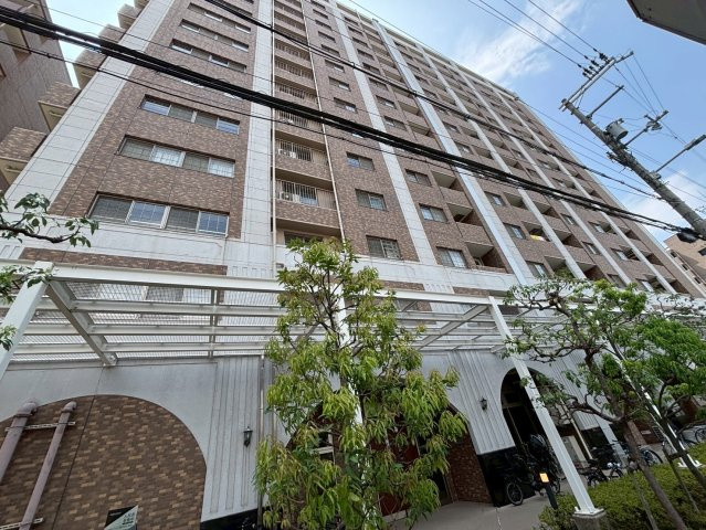 大阪市北区中崎３丁目の賃貸マンションの外観