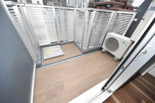 アイキューブ南船場のバルコニー