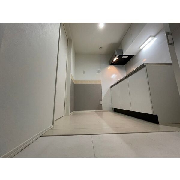 ロ・ハス千種　名古屋市賃貸　仲介手数料無料の玄関