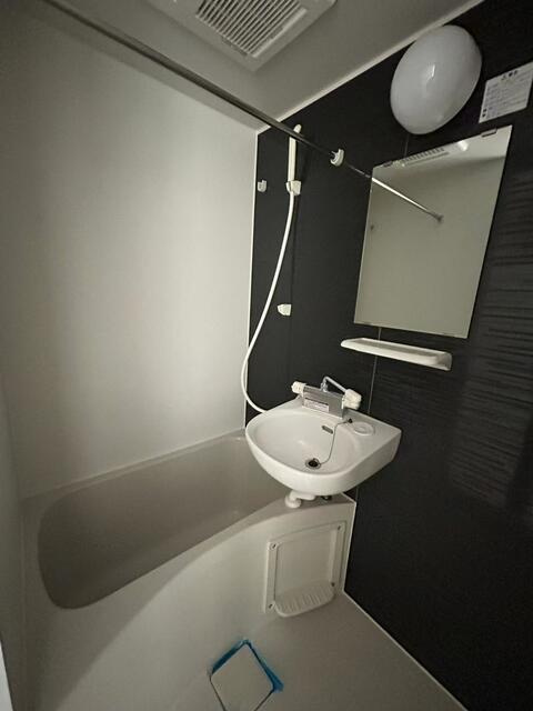 ルネコート新小岩参番館の浴室