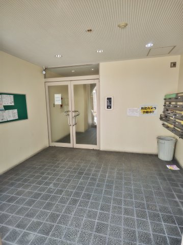 メゾン大和田のロビー