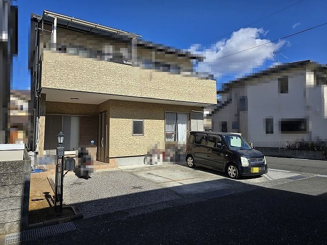 高知市朝倉甲　中古戸建の外観