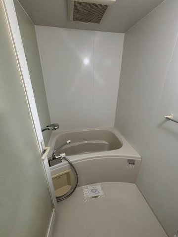 大阪市北区中之島４丁目の賃貸マンションの浴室