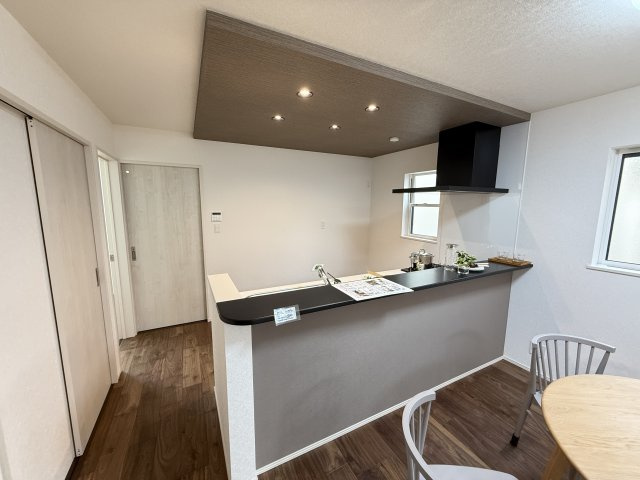 深阪６丁　新築分譲住宅　全４区画の内観：施工例