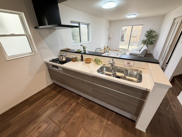 深阪６丁　新築分譲住宅　全４区画の内観：施工例