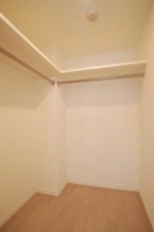 KDXレジデンス三宿　デザイナーズ　バス停徒歩2分　ペット相談可の収納