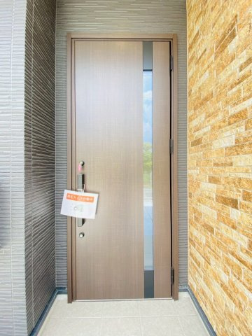 ケイアイグレイス／菊陽町2期／武蔵が丘2丁目　1号棟の玄関