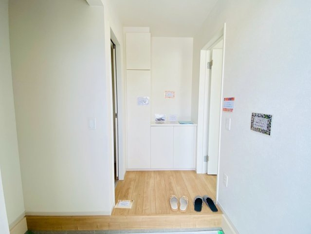 ケイアイグレイス／菊陽町2期／武蔵が丘2丁目　1号棟の玄関