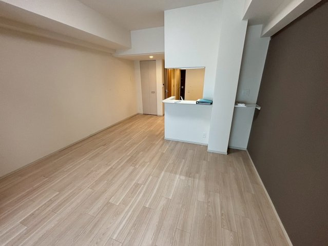 大阪市中央区高麗橋１丁目の賃貸マンションの居間・リビング