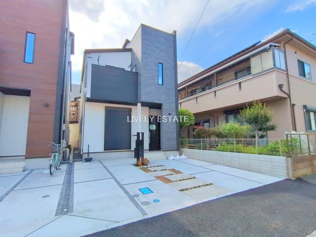 草加市神明2丁目 新築分譲住宅 全2棟 A号棟の外観