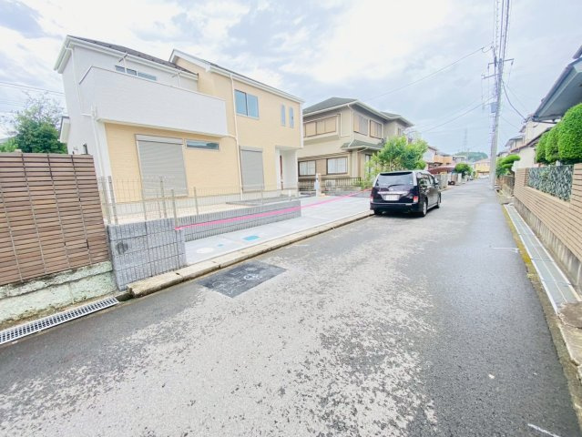 東酒々井　4期　新築戸建　全1棟　4丁目の前面道路含む現地写真
