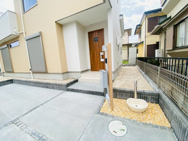 東酒々井　4期　新築戸建　全1棟　4丁目のエントランス