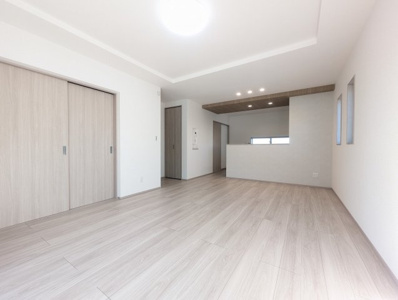 【居間・リビング】