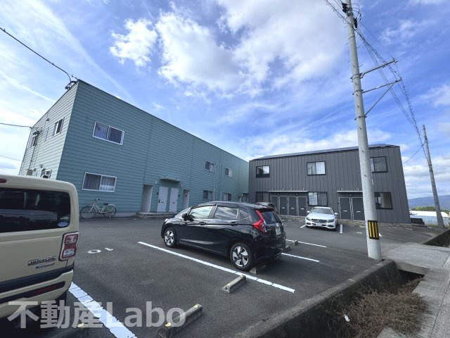 ピース・クレア B棟