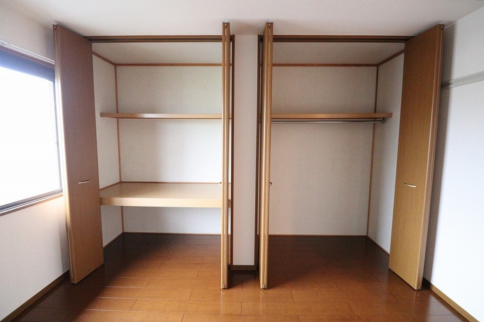 パストラーレ Ａ・Ｂの収納|クローゼット