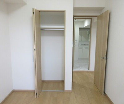 【収納】 | ナイス・ステージ・宇都宮参番館 | クロゼット（洋室4.9畳）　※2025年3月撮影