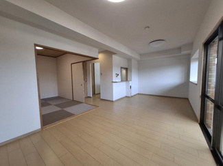 【居間・リビング】 | ライオンズマンション金剛