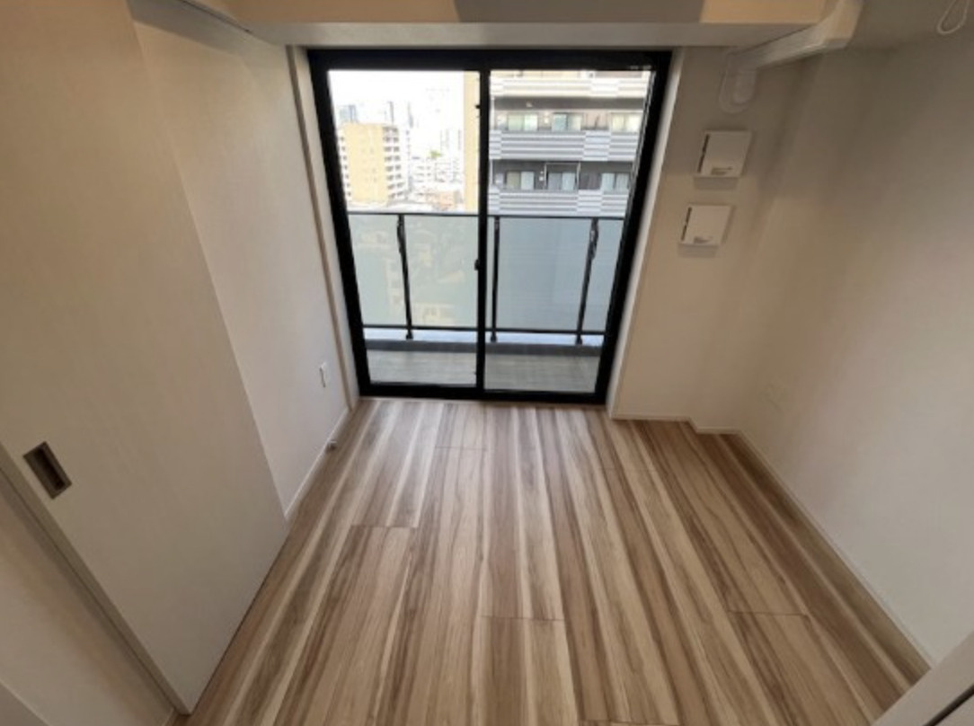 ワンルーフレジデンス中野南台の居間・リビング