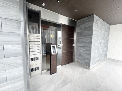 【エントランス】 | D-GLANZ WEST | エントランス