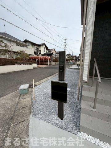 生目台西1丁目　A号棟の駐車場