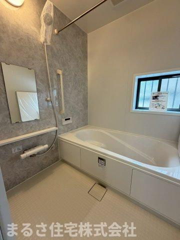 生目台西1丁目　A号棟の浴室